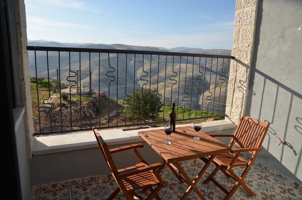 Desert View Suite Kfar Adumim Cameră foto